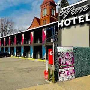 The Vine Hotel Bronx New New York Extérieur photo